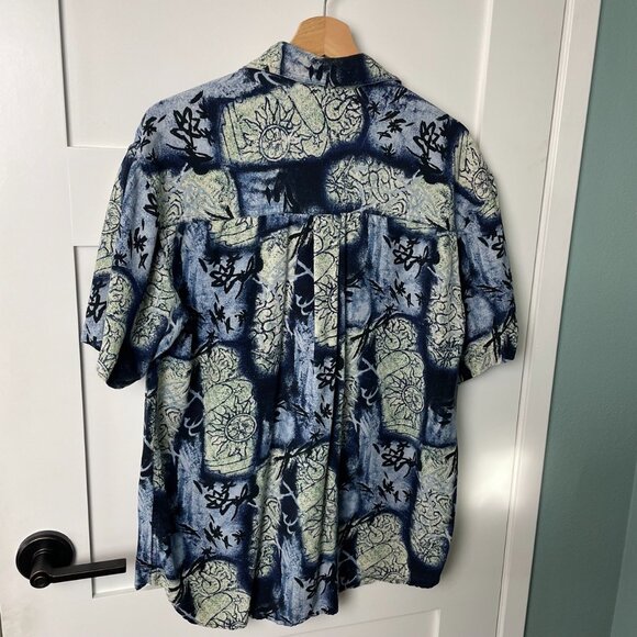 Mens Retro 90s Silk Patterned Blue Button Down Short Sleeve Shirt - Picture 6 of 8
